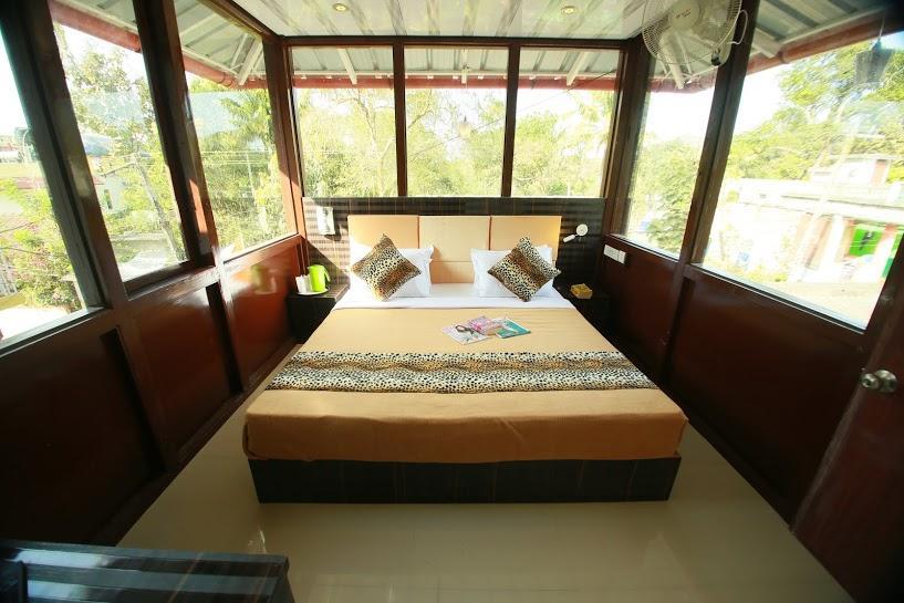 Green Leaf Home Stay Thekkady Extérieur photo